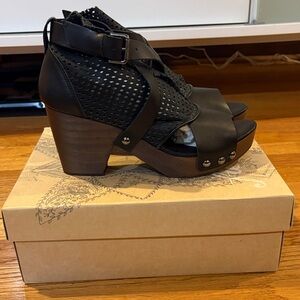 Free People SZ 39 (8) render clog nwt!!!